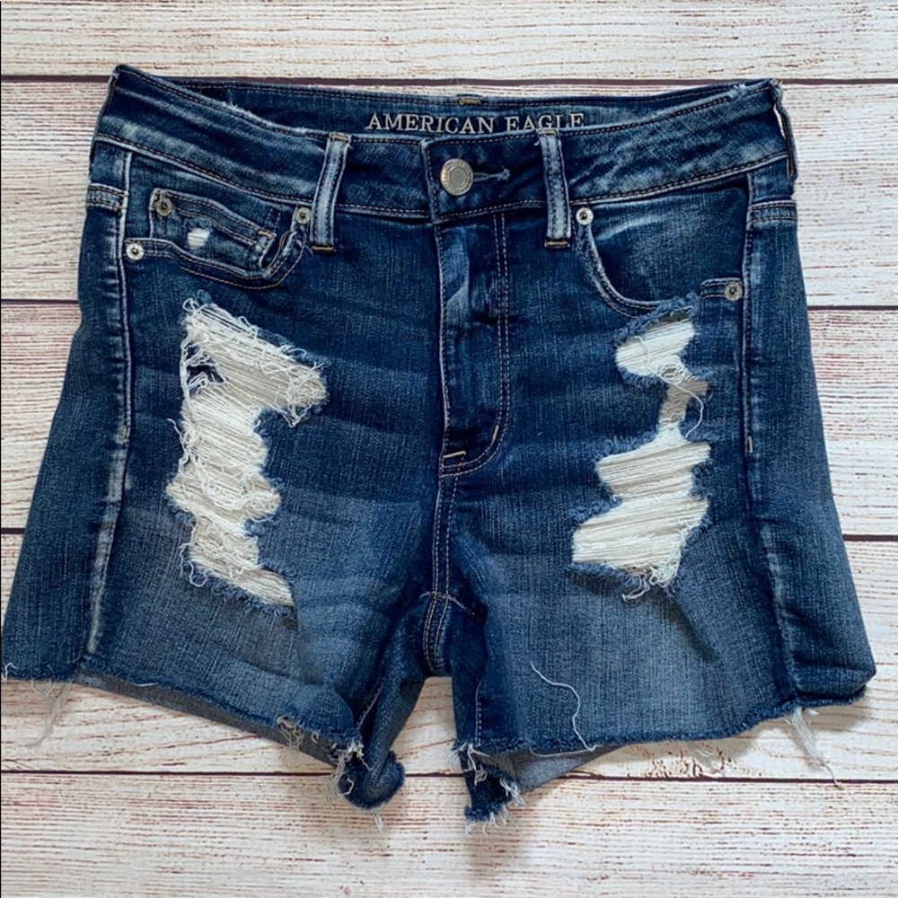 American Eagle Outfitters Hi-Rise Shortie
